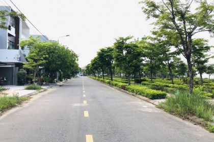 CHÍNH CHỦ CẦN BÁN LÔ ĐẤT BÙI CÔNG TRÙNG SÁT CÔNG VIÊN