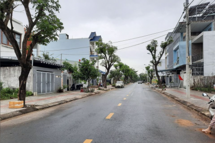 Chính Chủ bán Nhanh lô Quách Thị Trang vị Trí Cực Đẹp Song Song với Đường chính Võ chí Công