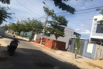 Bán lô ĐIỆN ÂM khu đô thị sinh thái Nam Hòa Xuân, TP Đà Nẵng. - Block b2.42, hướng Tây Bắc.