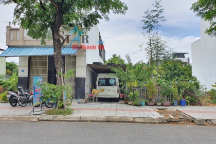 Chính chủ cần bán lô đất đường Nguyễn Sắc Kim - Hòa Xuân - Cẩm Lệ .