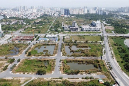 Đấu giá đất ở Thủ Thiêm: Cảnh trái ngược giữa ‘đất vàng’ và căn hộ tái định cư