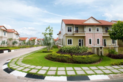Làm nhà năm 2022: hướng Nam nên lùi thời gian khởi công sang năm 2023