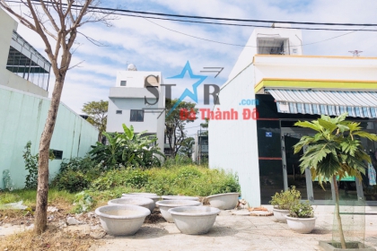 Bán đất đường Phan Triêm, song song Võ Chí Công, đối diện sân bóng mini, vị trí siêu đẹp