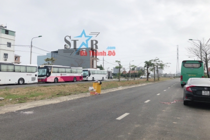  Bán 1 cặp đất đường Diên Hồng - khu đô thị sinh thái Hòa Xuân.
