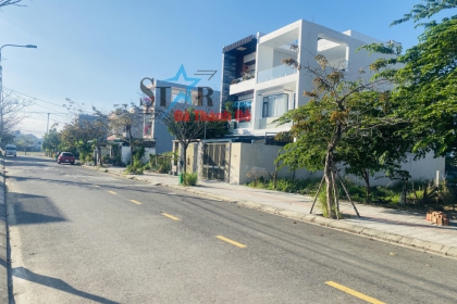 Bán đất đường Bích Khê - hướng đông nam đôí diện trường siêu đẹp - khu đô thị sinh thái Hòa Xuân.