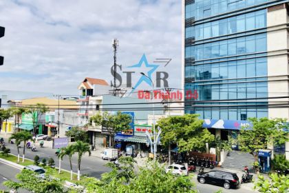 Bán nhà 3 tâng đường NGUYỄN HỮU THỌ, vị trí sinh lợi nhuận cao