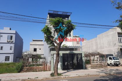 Bán đất đường BÙI THIỆN NGỘ, đất sạch đẹp, đường thông, sau lưng trường chú ếch con