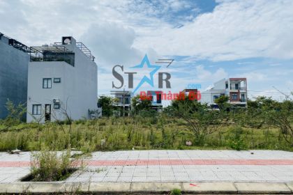 CẦN BÁN LÔ ĐẤT KHU NAM HÒA XUÂN ĐƯỜNG THÔNG SẠCH ĐẸP