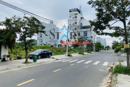 3 lô liền kề B2.15 lô 21,22,23 điện âm tay trái đối lưng shophouse gần cầu trung lương