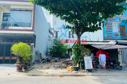 CẦN BÁN LÔ ĐẤT ĐƯỜNG KHƯƠNG HỮU DỤNG SẠCH ĐẸP GẦN CHỢ HÒA XUÂN