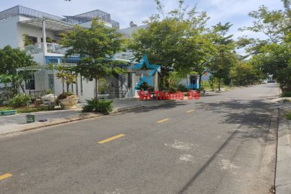 Bán lô đất Nam Hoà Xuân b2.73 đường thông với Nguyễn Phước Lan