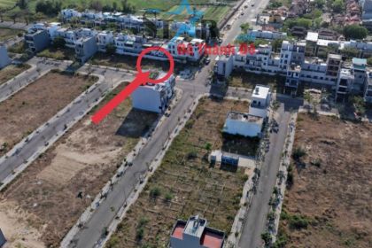 CẦN BAN LÔ ĐẤT FPT ĐÀ NẴNG ĐỐI LƯNG SHOPHOUSE - GIÁ 3 TỶ 050