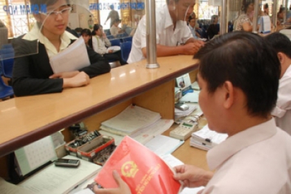 Có được đứng tên chung trong sổ đỏ khi chưa đăng ký kết hôn?
