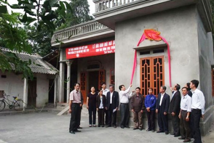 Thân nhân người có công bị từ trần có được hỗ trợ nhà ở không?
