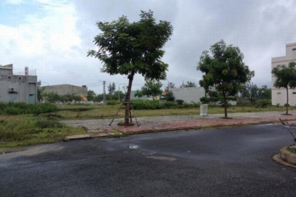 Bán lô đất biệt thự nguyễn tri phương b2.19 đối lưng sông 