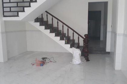BÁN NHÀ 3 TẦNG , SONG SONG ĐƯỜNG PHẠM HÙNG, GIÁ TỐT, DT 117M2