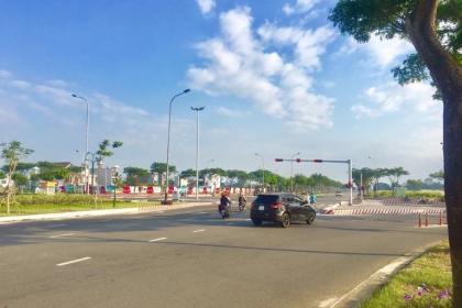 Bán lô đất 2Mt ngay đường 10m5 Cầu Nguyễn Tri Phương Lê Quảng Chí Block B1.40 