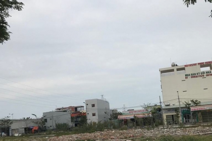 Cho thuê đất đường 10m5 kinh doanh ngay cầu Nguyễn Tri Phương, Hoà Xuân - Cẩm Lệ. 