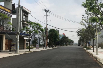 Cần tiền bán lô đất đối diện công viên đảo VIP Hoà Xuân Cẩm Lệ