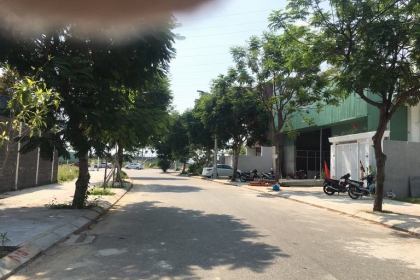 BÁN B1.39 ĐINH VĂN CHẤP , DIỆN TÍCH 122.2 M2 HƯỚNG ĐÔNG BẮC LH 0934810516