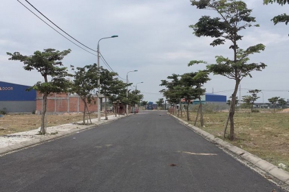 CHÀO VÀI LÔ ĐẤT NAM HÒA XUÂN ĐƯỜNG 7M5 SIÊU ĐẸP LH CC 0934810516 XEM ĐẤT 