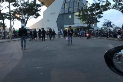 Bán nhanh lô đất đường 10,5, đối diện sân vận động Hòa Xuân