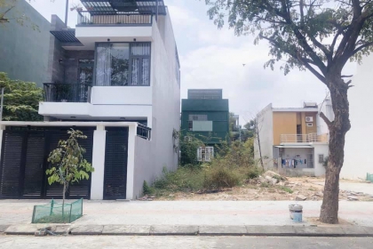 CHÍNH CHỦ BÁN NHANH LÔ ĐẤT  ĐƯỜNG THANH LƯƠNG 16 ( SIÊU RẺ ) LIÊN HÊ CHUNG 0934810516 