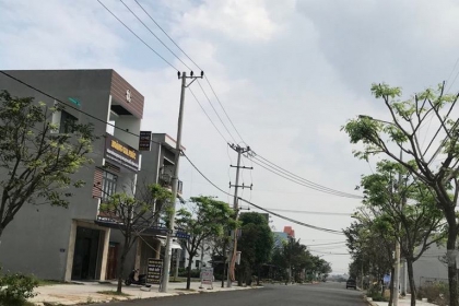 Cần tiền bán đất đường Phạm Xuân Ẩn