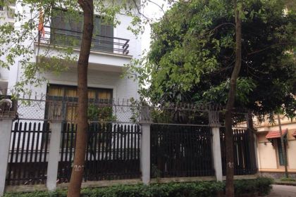 Có cần xem tuổi mua nhà hợp phong thủy không?