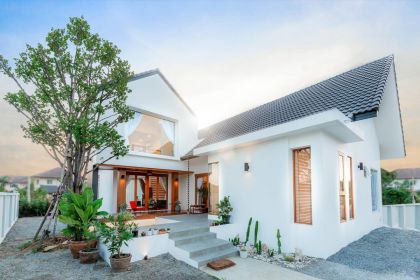 Ngôi nhà vườn 2 tầng siêu dễ thương