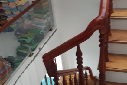 NTP bán nhà 3 tầng sát cầu , đường thông , giá tốt