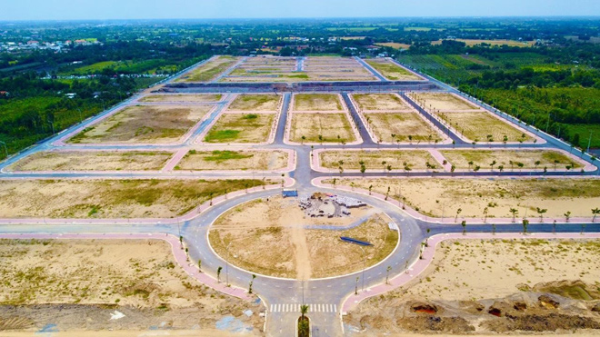 Trong cơn “sốt” đất nền, đâu là khu vực an toàn để đầu tư? - 1