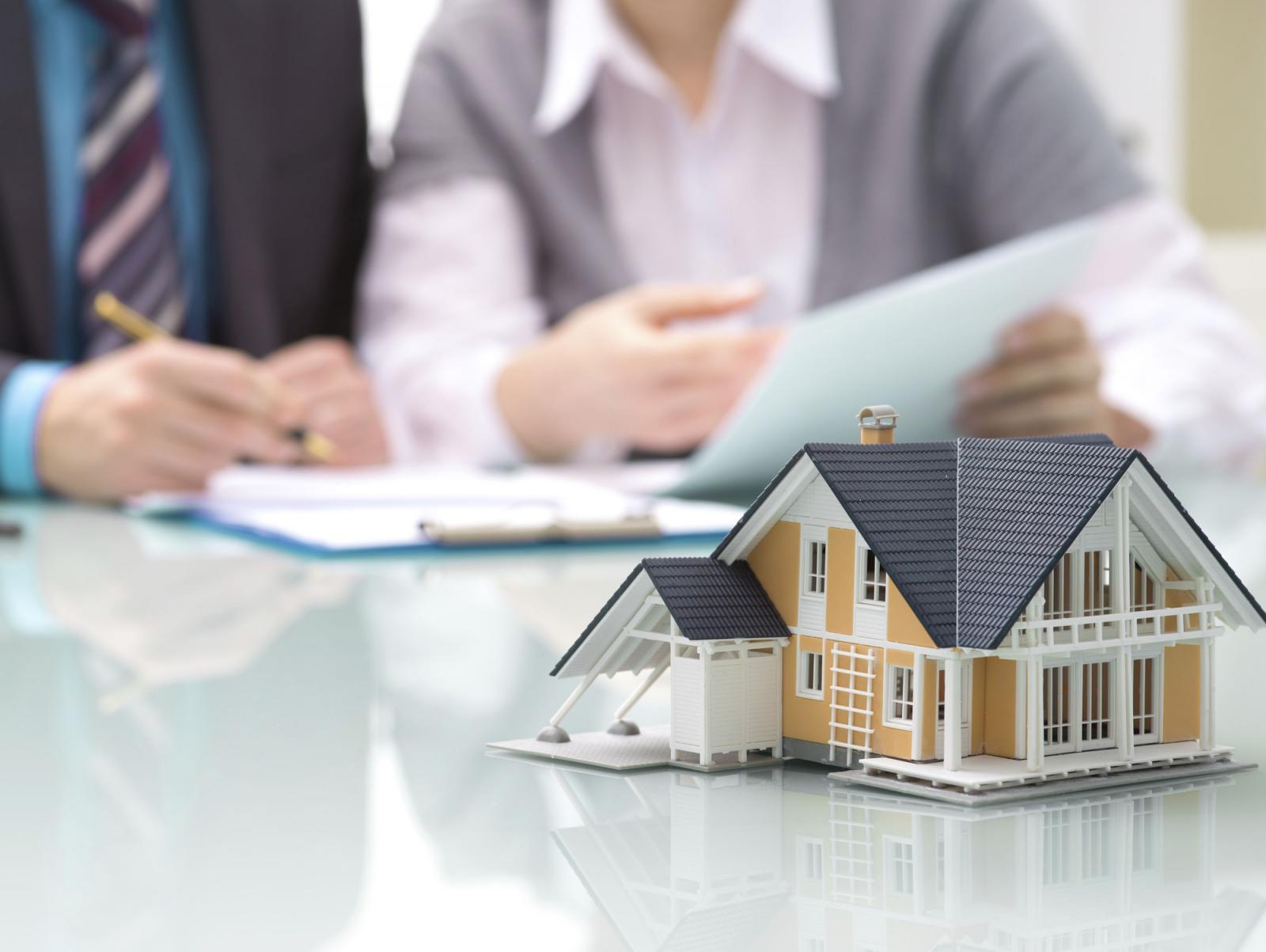 ký hợp đồng mua bán nhà đất