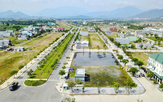 Nhà đầu tư địa ốc đứng ngồi không yên vì thị trường Nhà đầu tư địa ốc đứng ngồi không yên vì thị trường