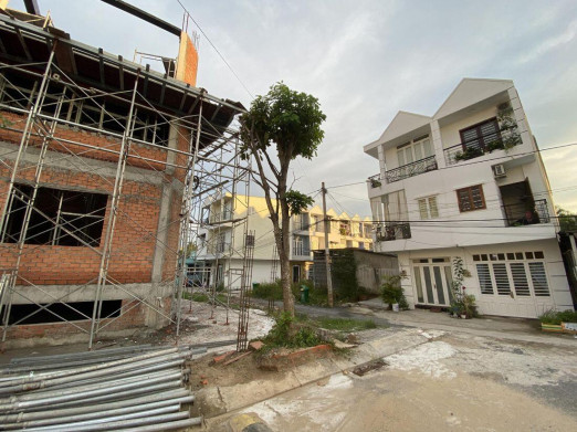 Thực hư chuyện bất động sản khắp nơi tăng giá